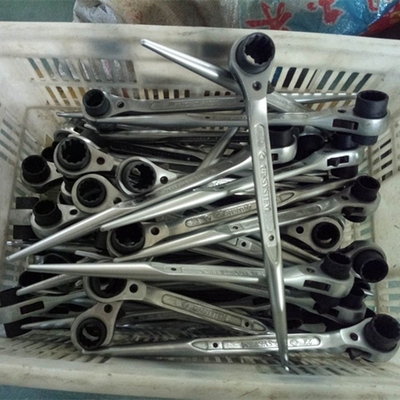 Hochdrehmoment Silberfarbe Kohlenstoffstahl 19mm 22mm Doppelkante Steckdose Schraubenschlüssel Podger Gerüst Spud